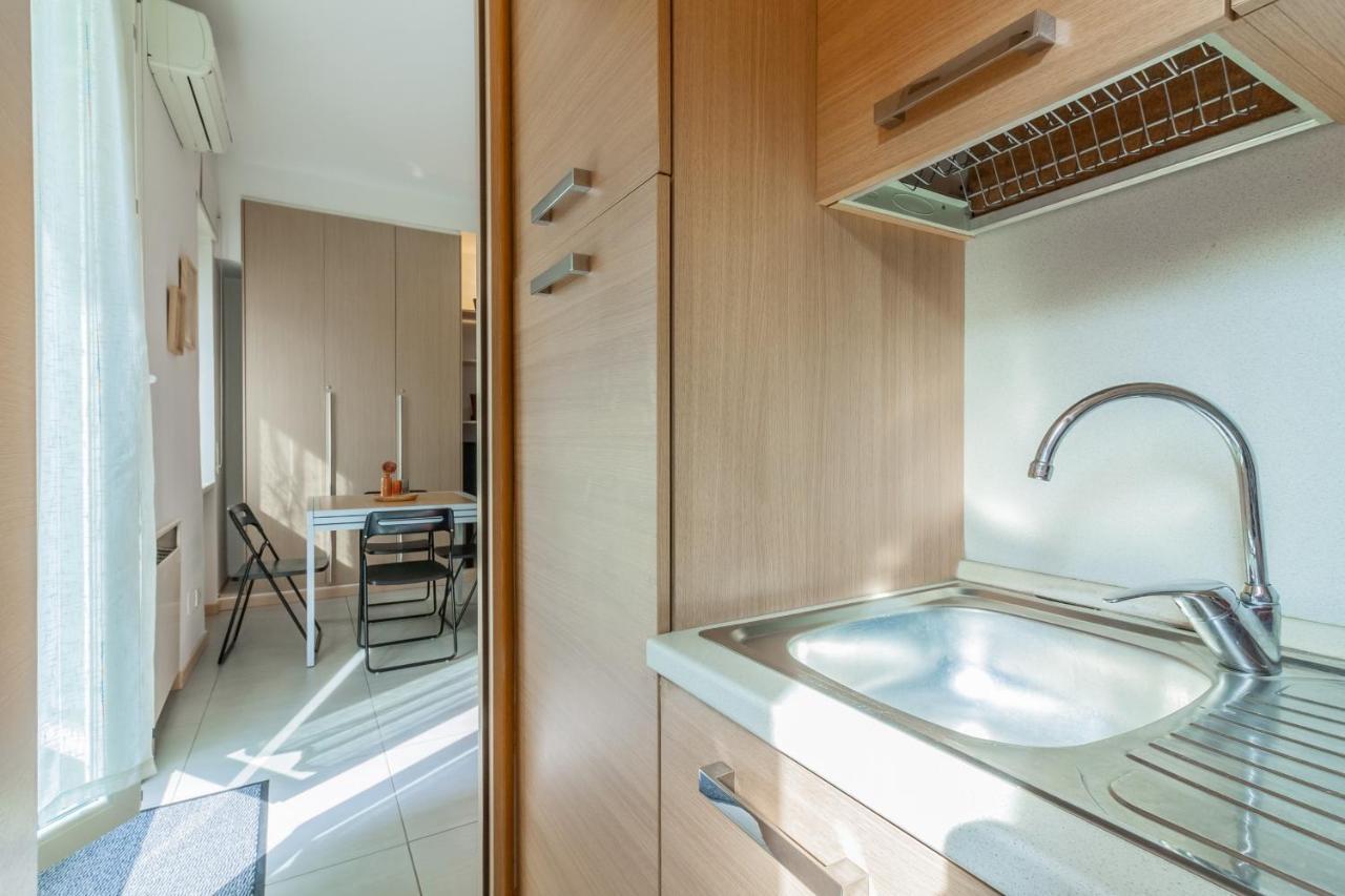 Anzani Modern Studio By Wonderful Italy Apartment Como Exterior photo